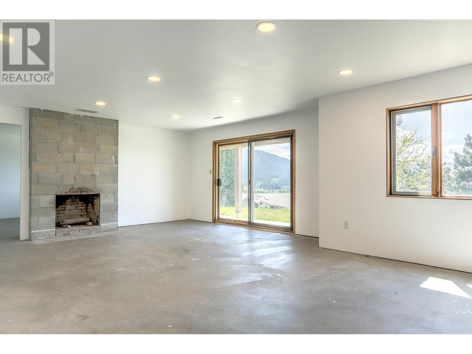 6732 Foothills Drive, Vernon, British Columbia  V1B 2Y2 - Photo 37 - 10348509