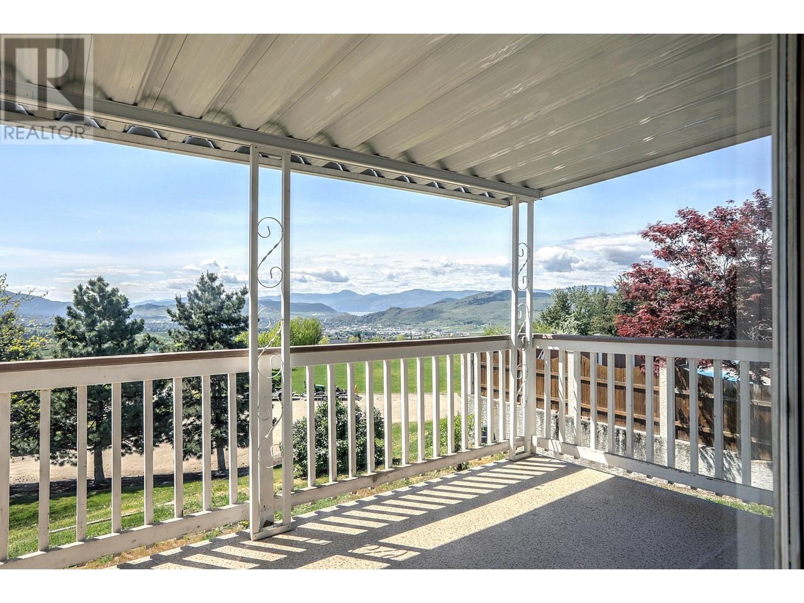 6732 Foothills Drive, Vernon, British Columbia  V1B 2Y2 - Photo 10 - 10348509