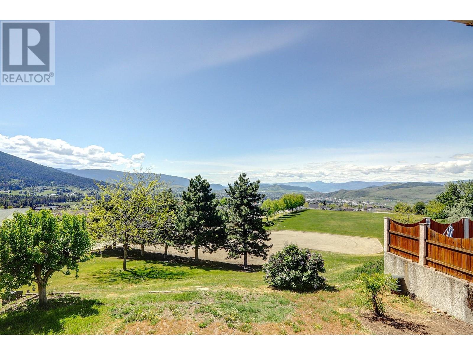 6732 Foothills Drive, Vernon, British Columbia  V1B 2Y2 - Photo 14 - 10348509