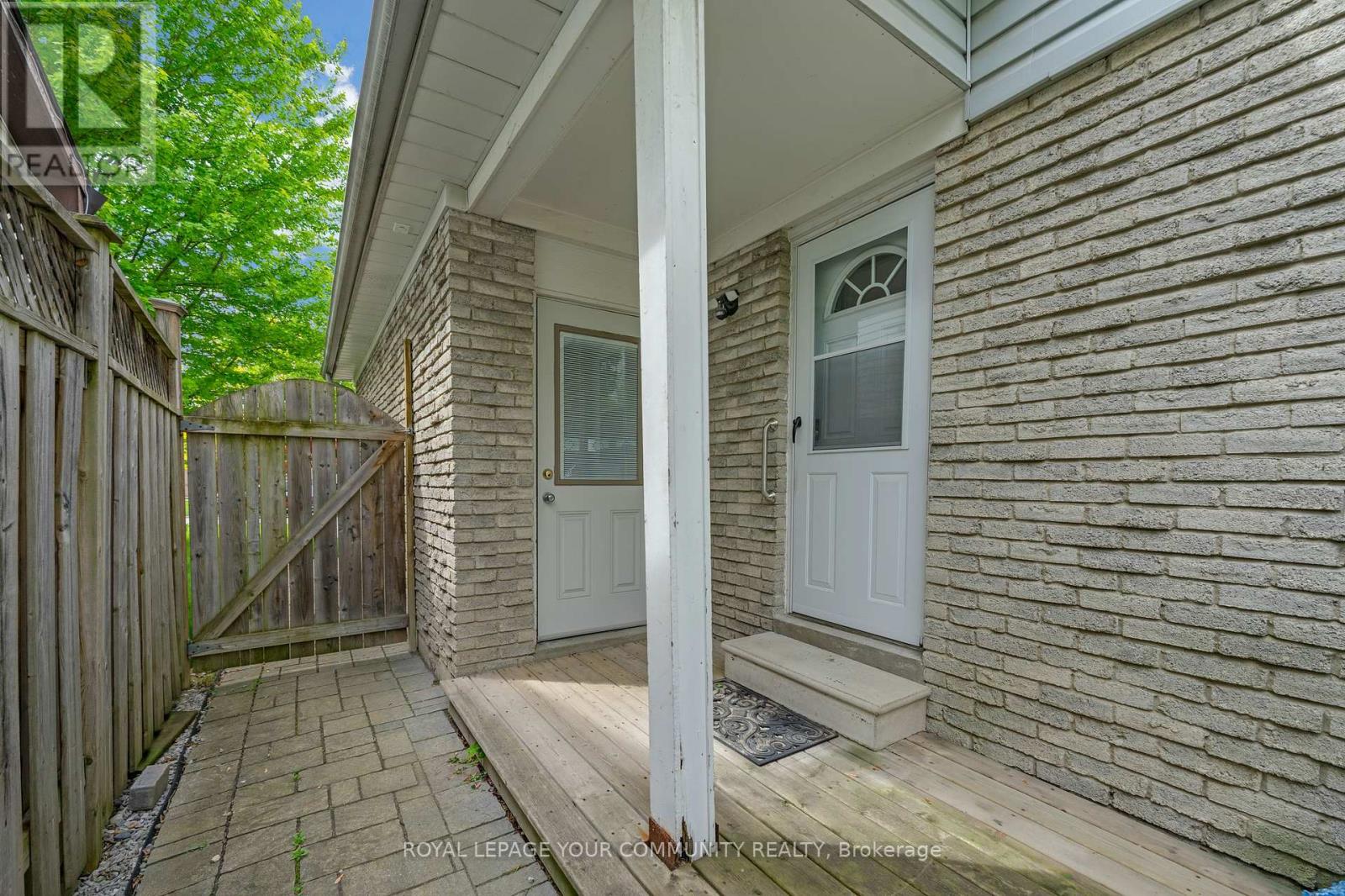 79 Mayvern Crescent, Richmond Hill, Ontario  L4C 5J6 - Photo 28 - N12002387