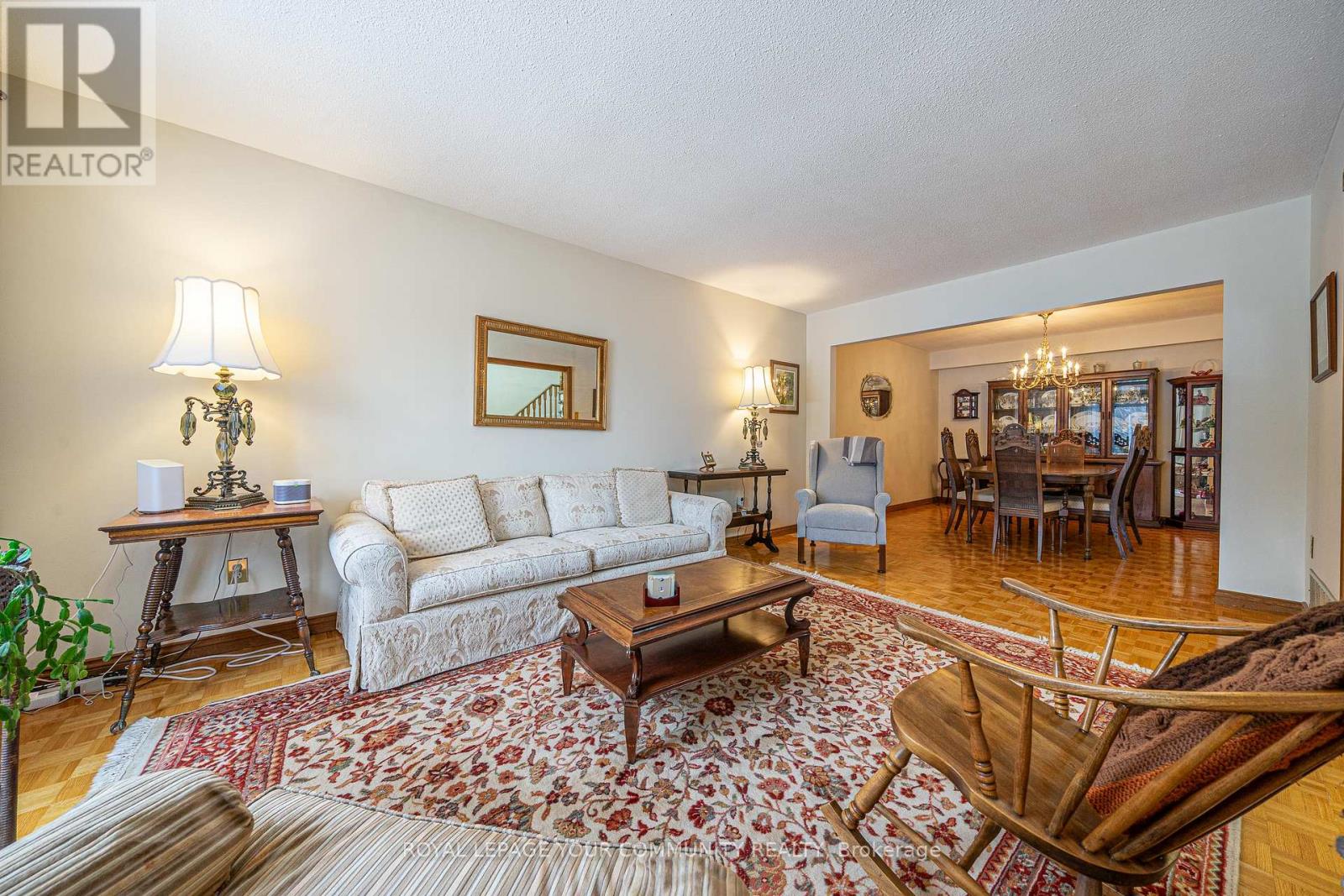 79 Mayvern Crescent, Richmond Hill, Ontario  L4C 5J6 - Photo 8 - N12002387