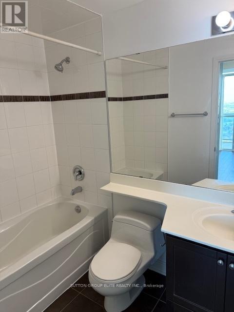 2411 - 80 Absolute Street N, Mississauga, Ontario  L4Z 0A2 - Photo 12 - W12177819