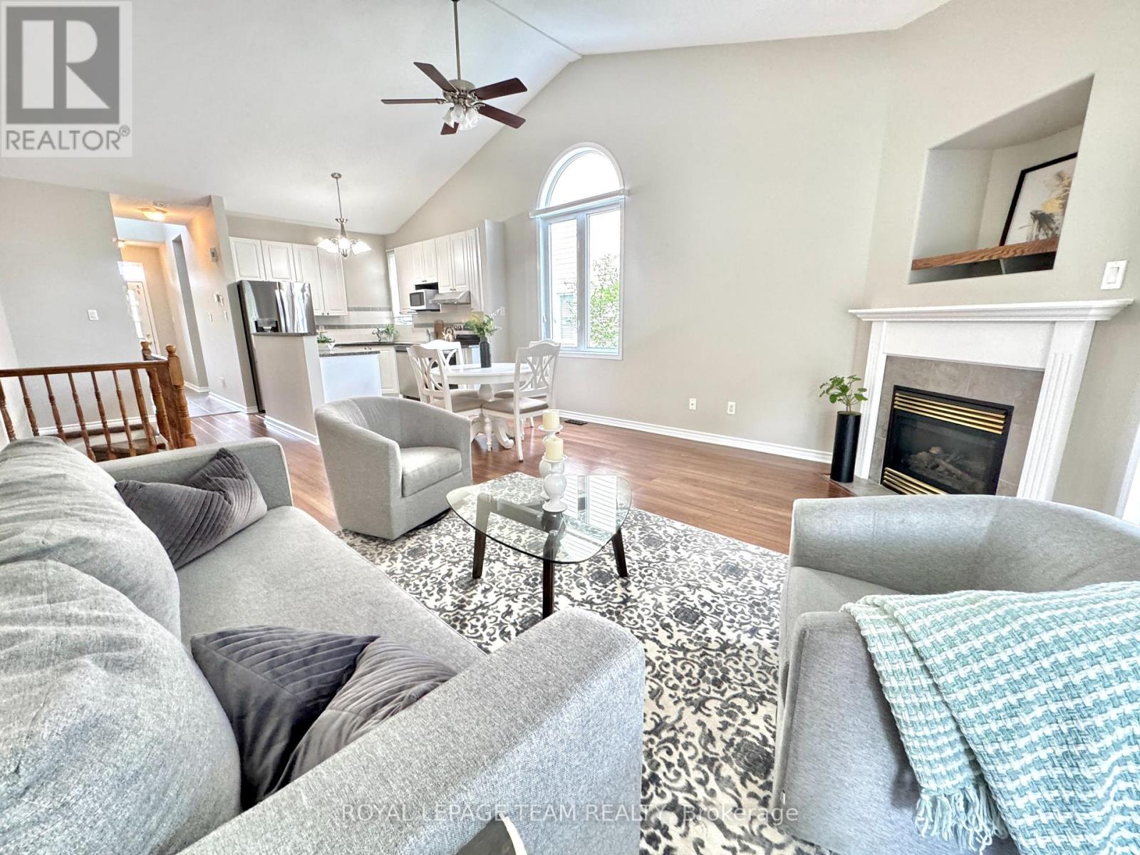 162 Hartsmere Drive, Ottawa, Ontario  K2S 2H4 - Photo 10 - X12183010