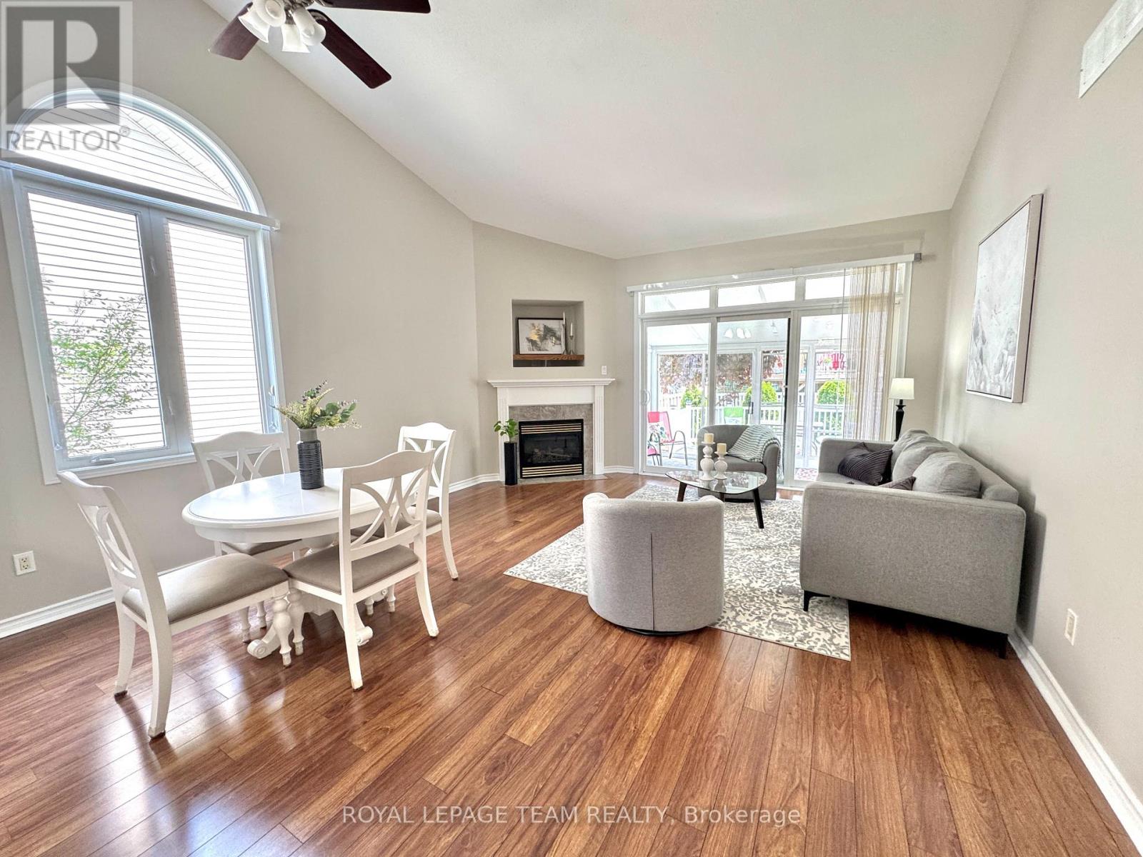 162 Hartsmere Drive, Ottawa, Ontario  K2S 2H4 - Photo 5 - X12183010