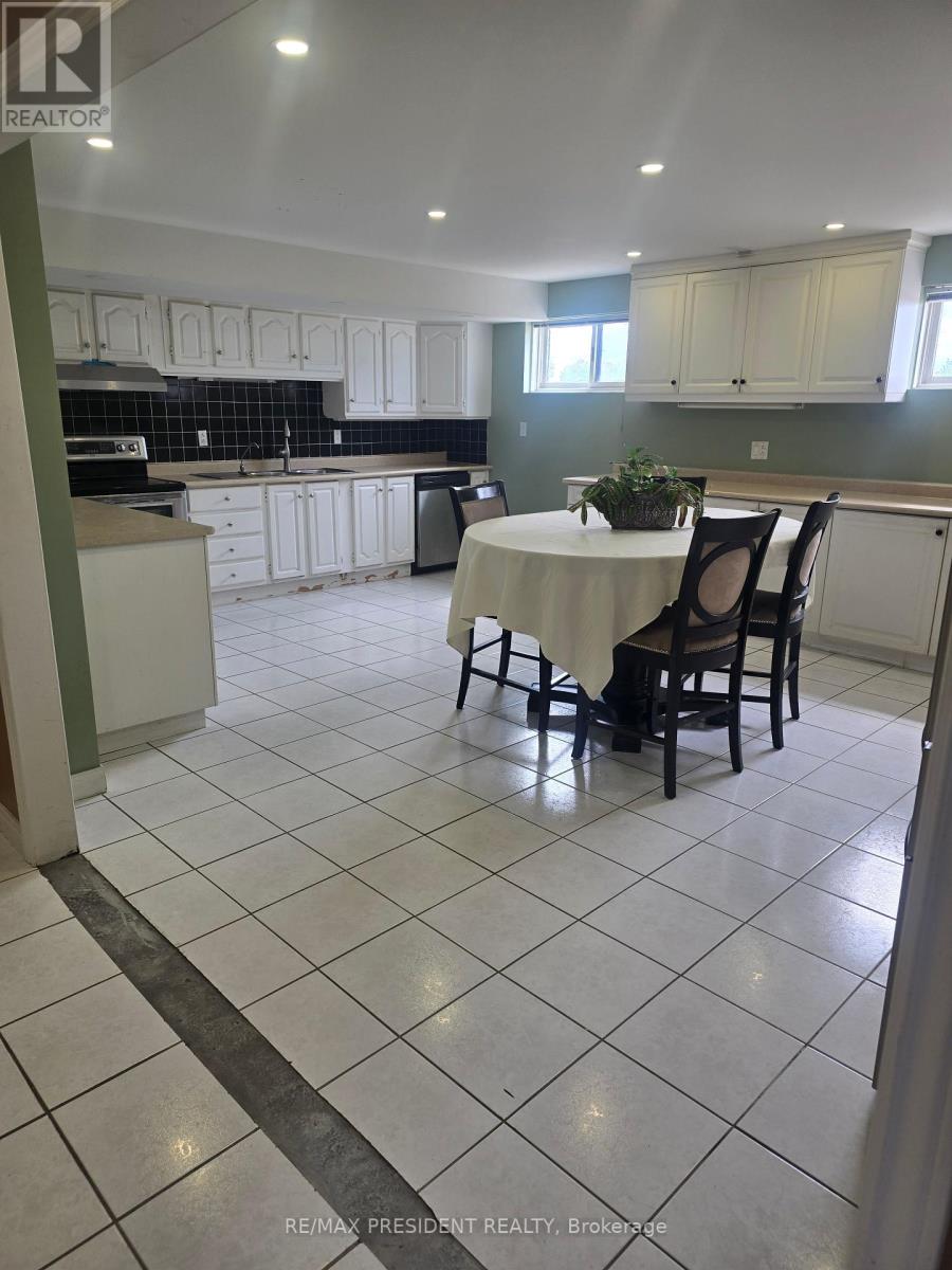 12780 Humber Station Road, Caledon, Ontario  L7E 0Y2 - Photo 3 - W12151503