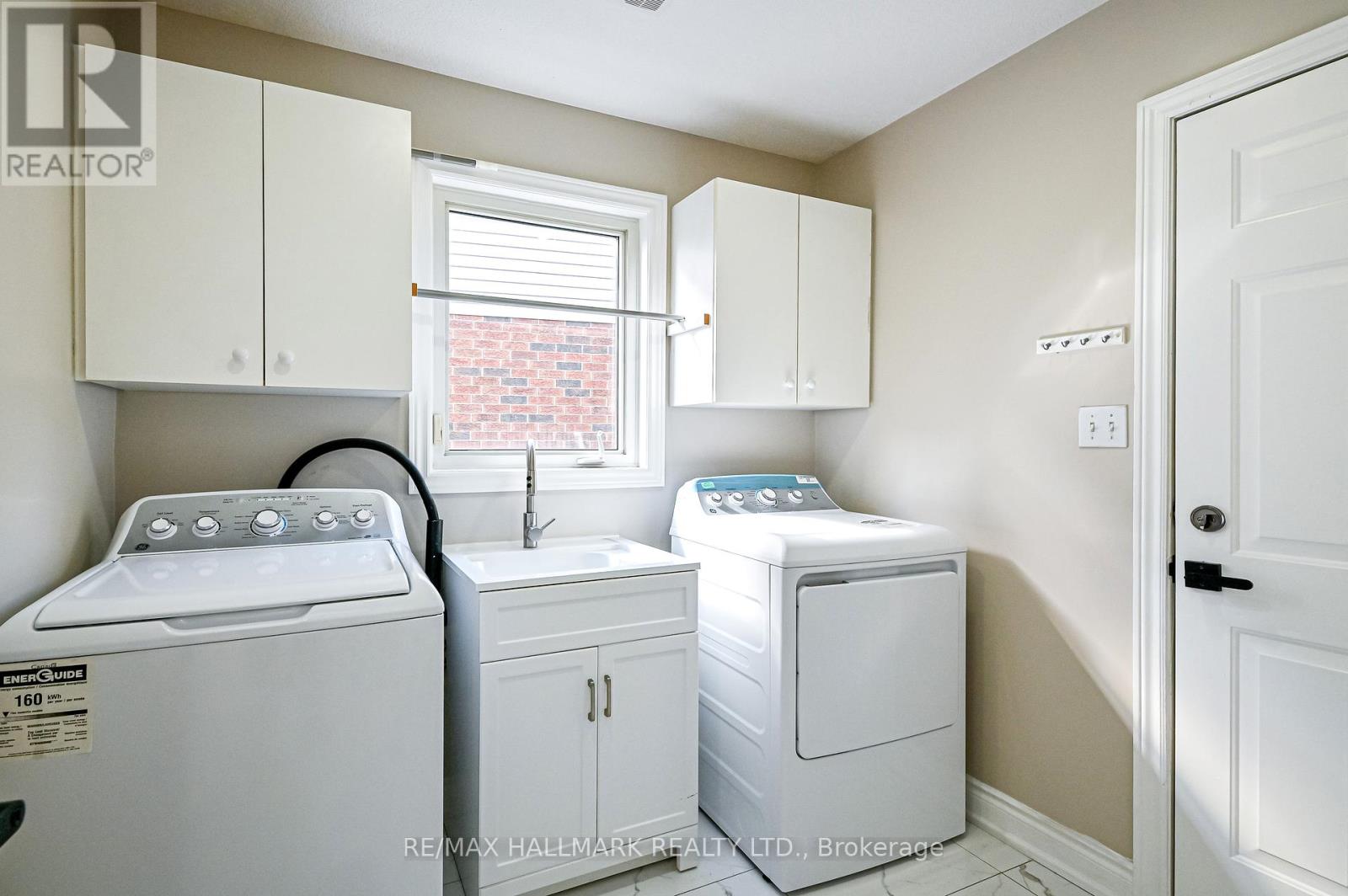 103 Winifred Street, Kitchener, Ontario  N2P 2M7 - Photo 14 - X12182732