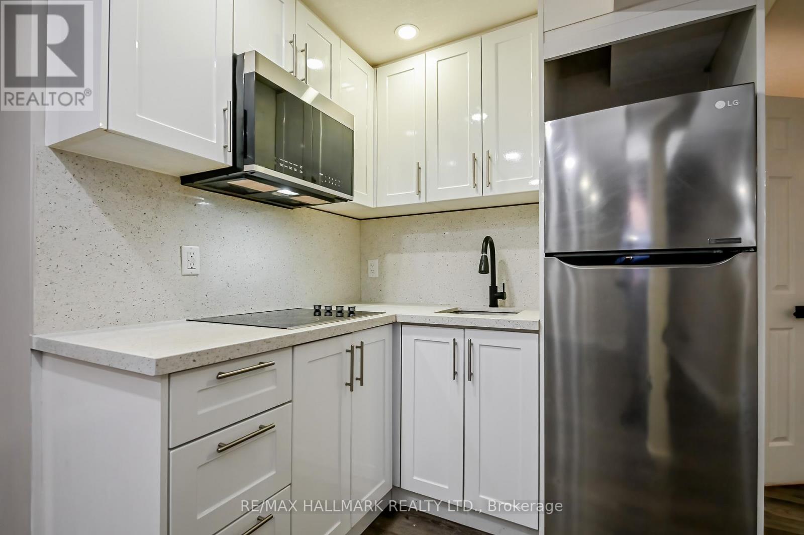 103 Winifred Street, Kitchener, Ontario  N2P 2M7 - Photo 35 - X12182732