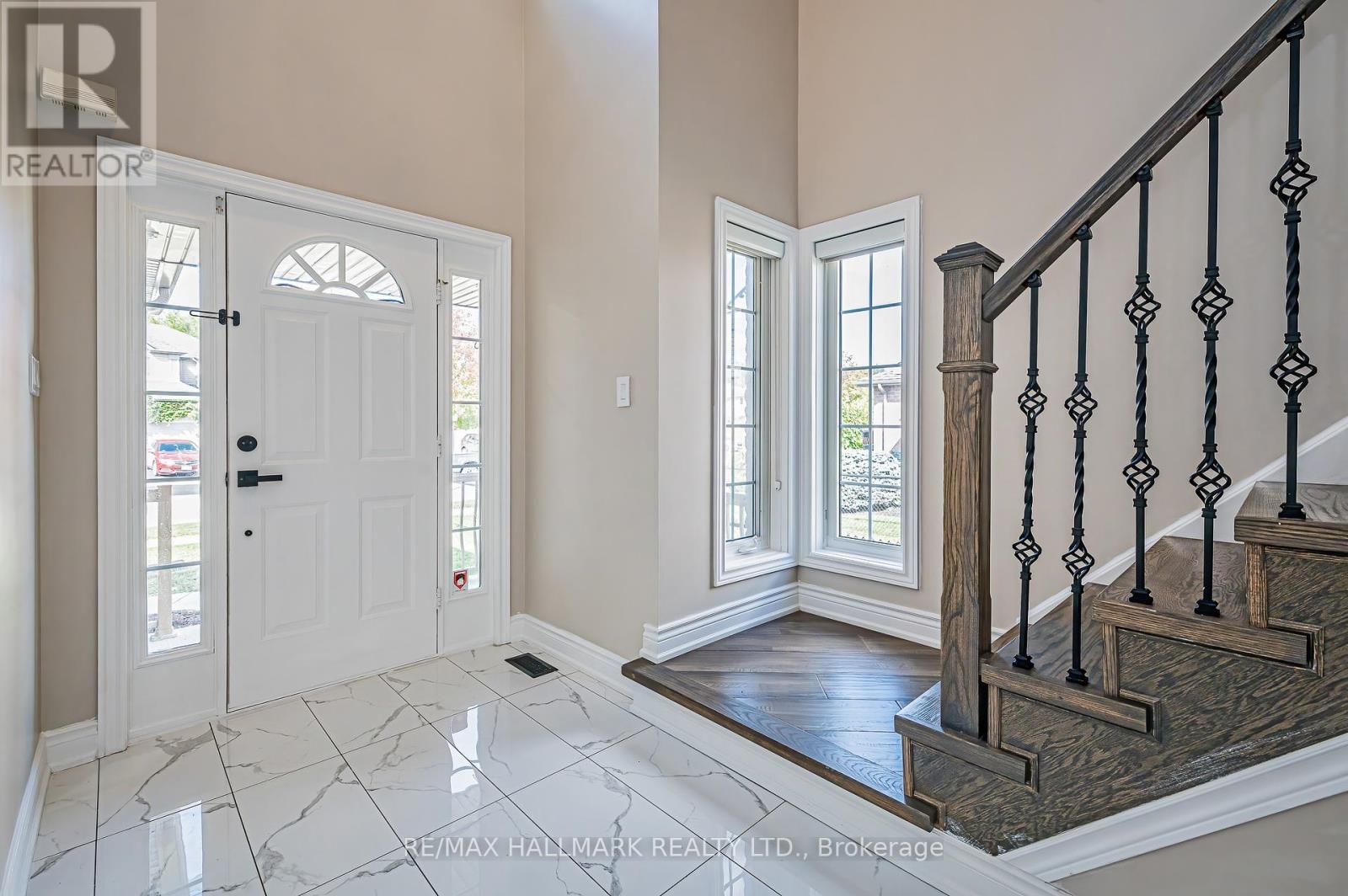 103 Winifred Street, Kitchener, Ontario  N2P 2M7 - Photo 3 - X12182732