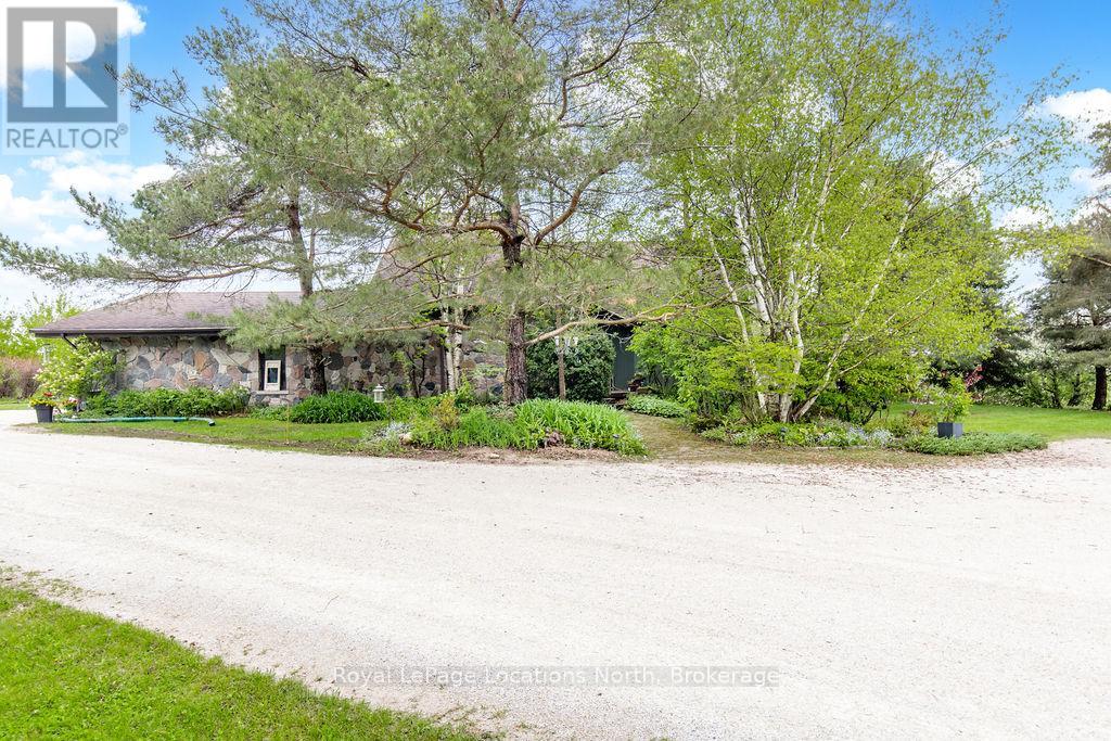 Property at 38 OLD CARRIAGE ROAD image 4