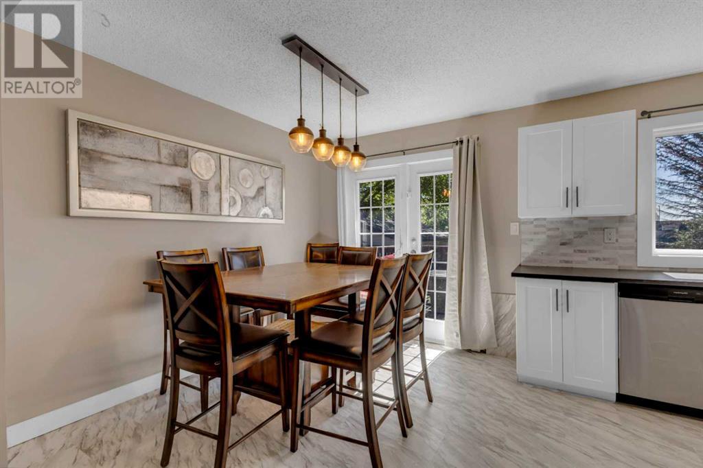 46 Heritage Drive, Lacombe, Alberta  T4L 1N7 - Photo 5 - A2225806