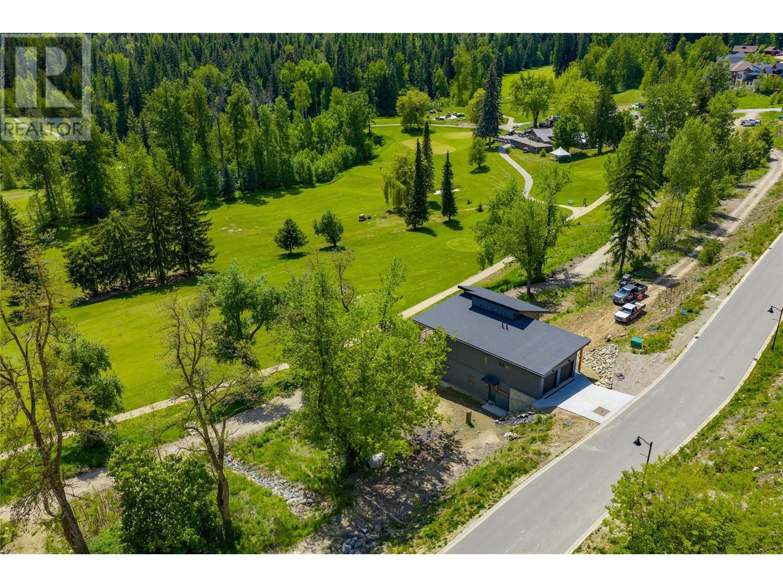 453 COPPER Road, Rossland, BC V0G1Y0