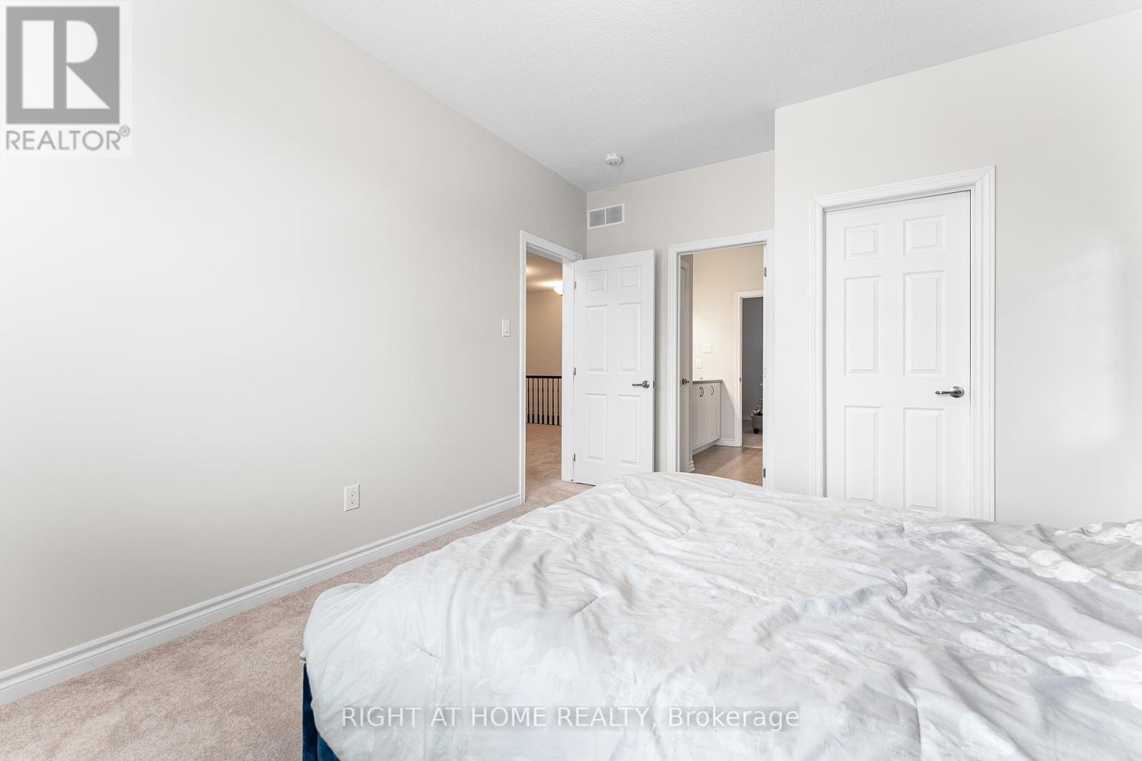 354 Sweetclover Way, Ottawa, Ontario  K4A 1E7 - Photo 33 - X12020892