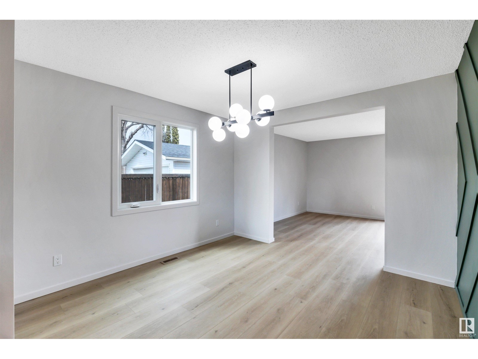 14225 24a St Nw, Edmonton, Alberta  T5Y 1N7 - Photo 14 - E4439272