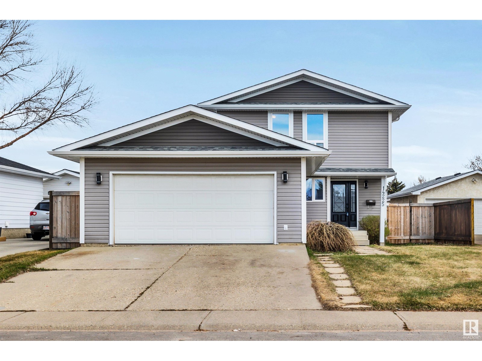 14225 24a St Nw, Edmonton, Alberta  T5Y 1N7 - Photo 2 - E4439272