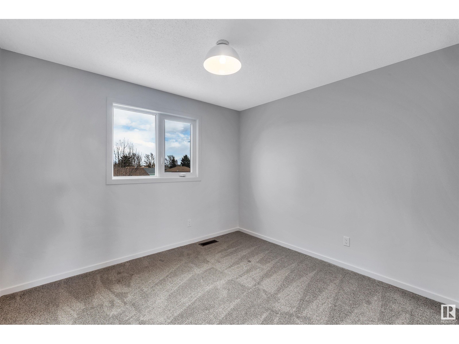 14225 24a St Nw, Edmonton, Alberta  T5Y 1N7 - Photo 28 - E4439272
