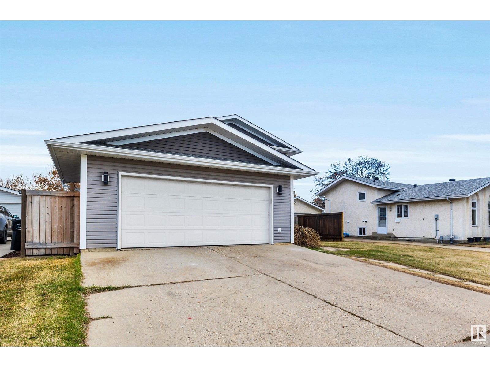 14225 24a St Nw, Edmonton, Alberta  T5Y 1N7 - Photo 4 - E4439272