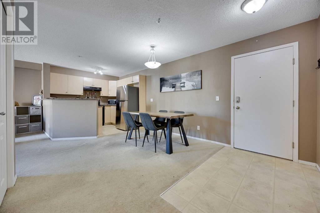 7111, 304 Mackenzie Way Sw, Airdrie, Alberta  T2B 2W4 - Photo 5 - A2224602