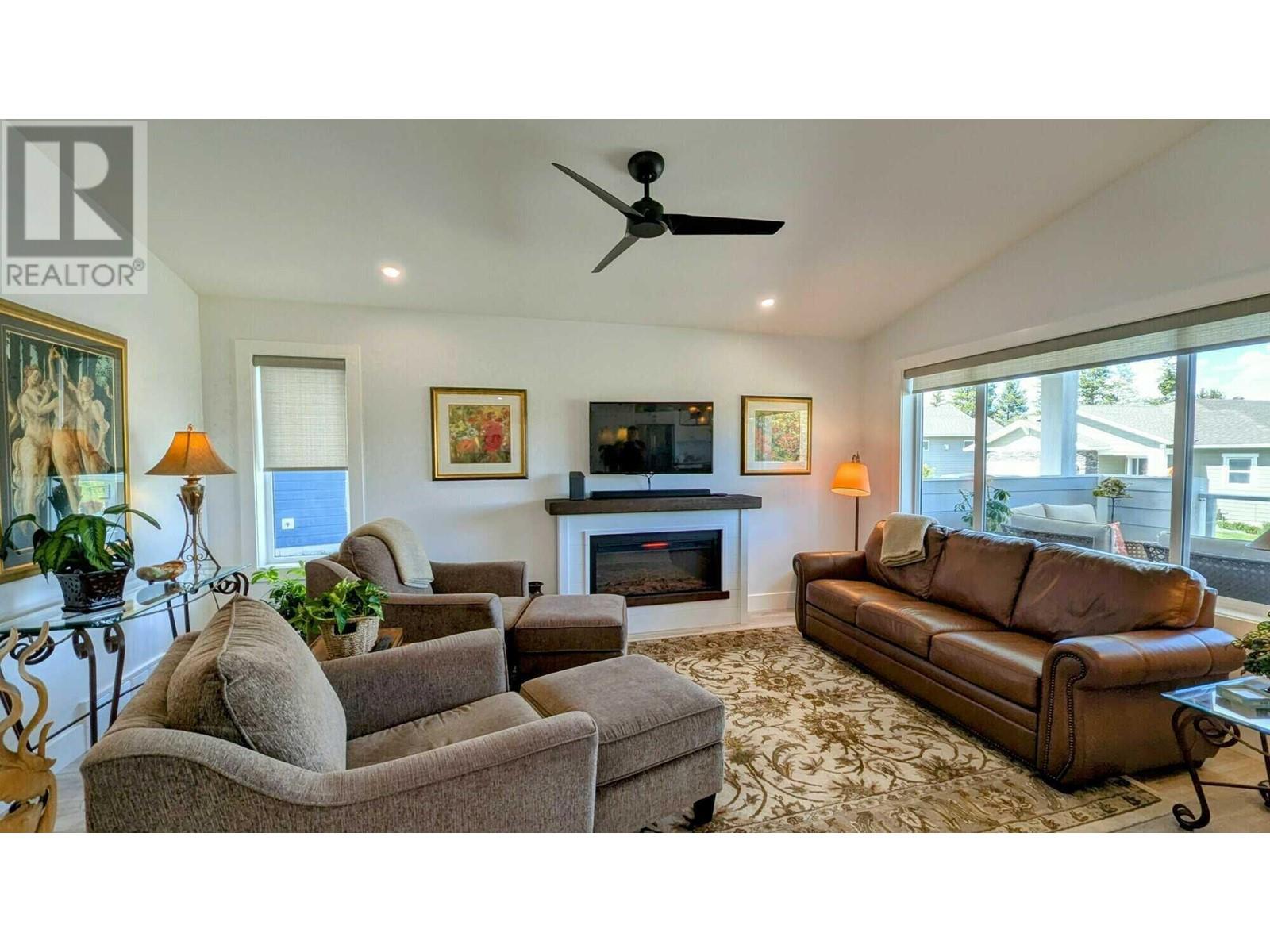301 Legacy Lookout, Cranbrook, BC V1C0E4