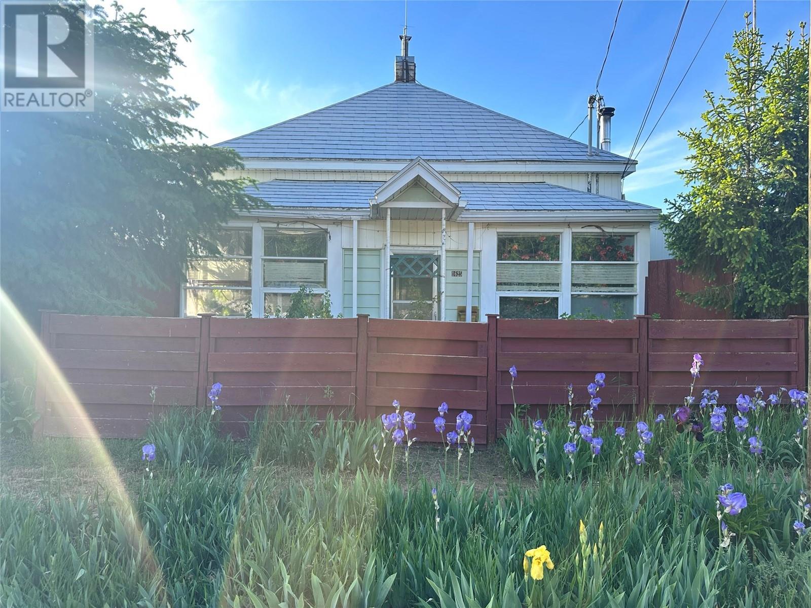 1625 68TH Avenue, Grand Forks, BC V0H1H0