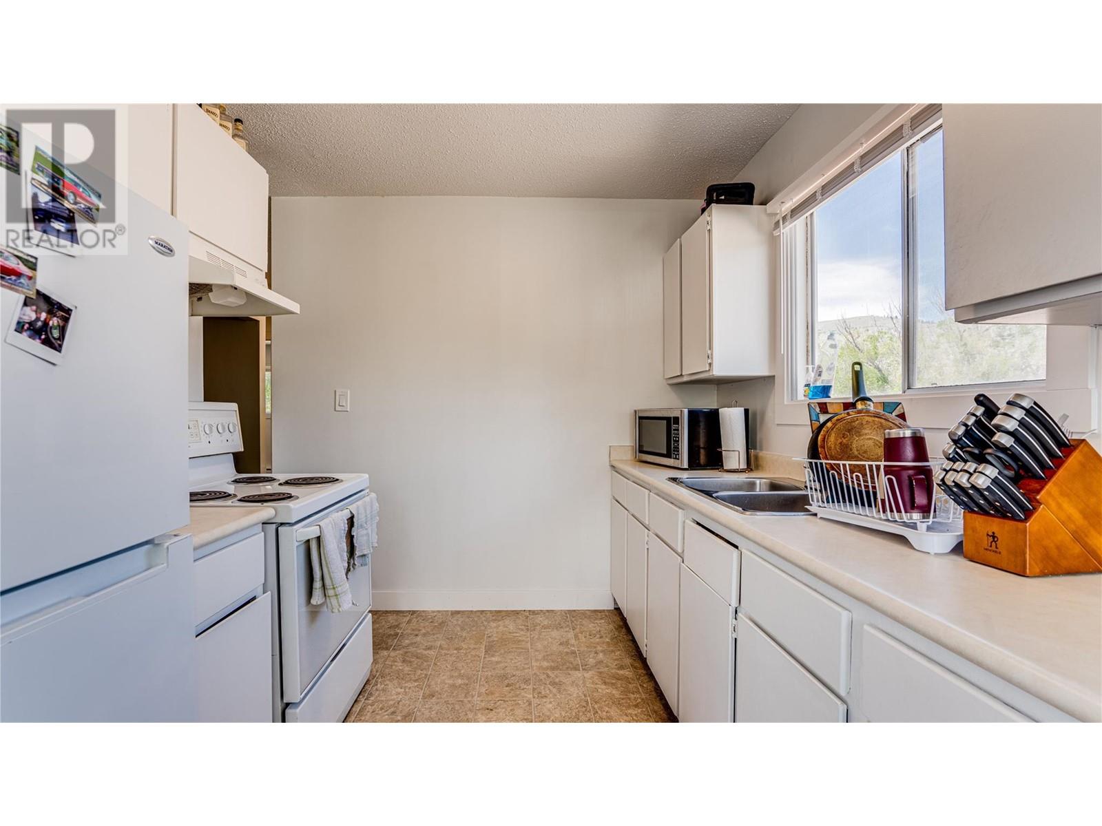 1604 45 Street, Vernon, British Columbia  V1T 7P8 - Photo 17 - 10349715
