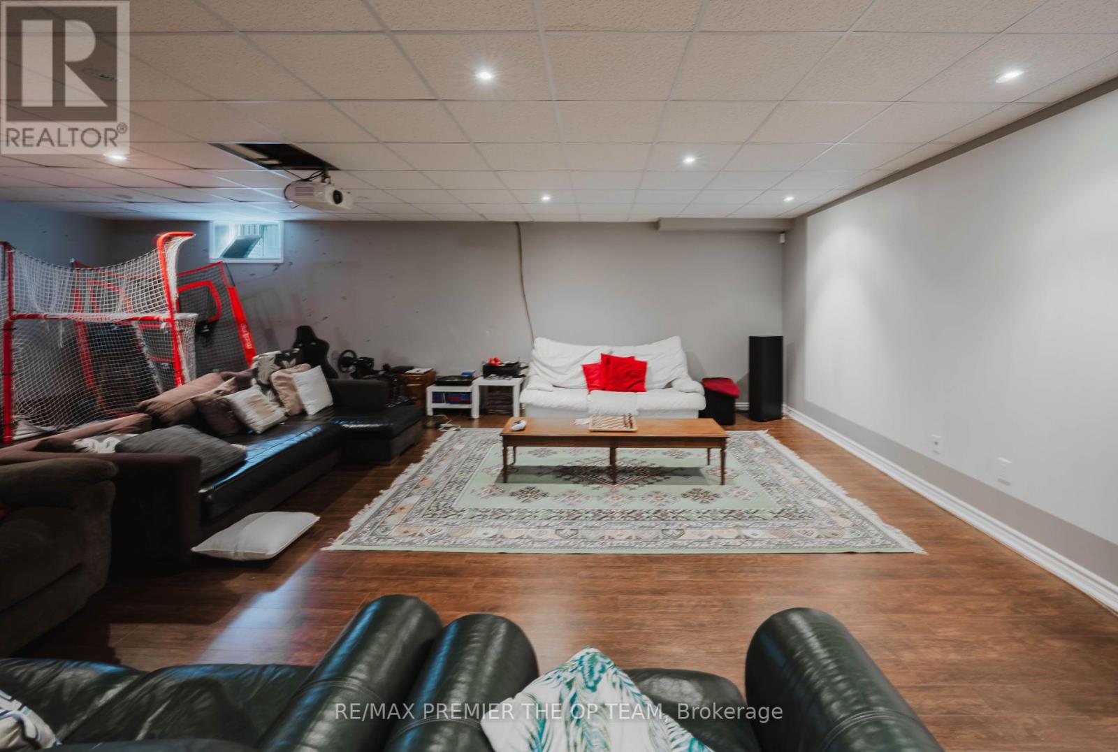 Lower - 56 Park Ridge Drive, Vaughan, Ontario  L0J 1C0 - Photo 6 - N12182997