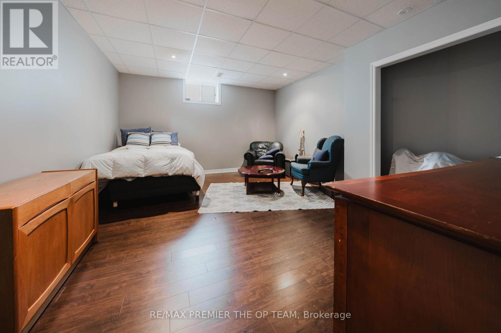 Lower - 56 Park Ridge Drive, Vaughan, Ontario  L0J 1C0 - Photo 9 - N12182997