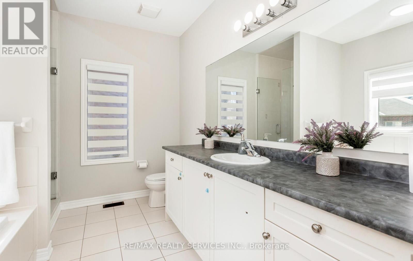 153 Algoma Drive, Vaughan, Ontario  L4H 4H1 - Photo 22 - N12183001