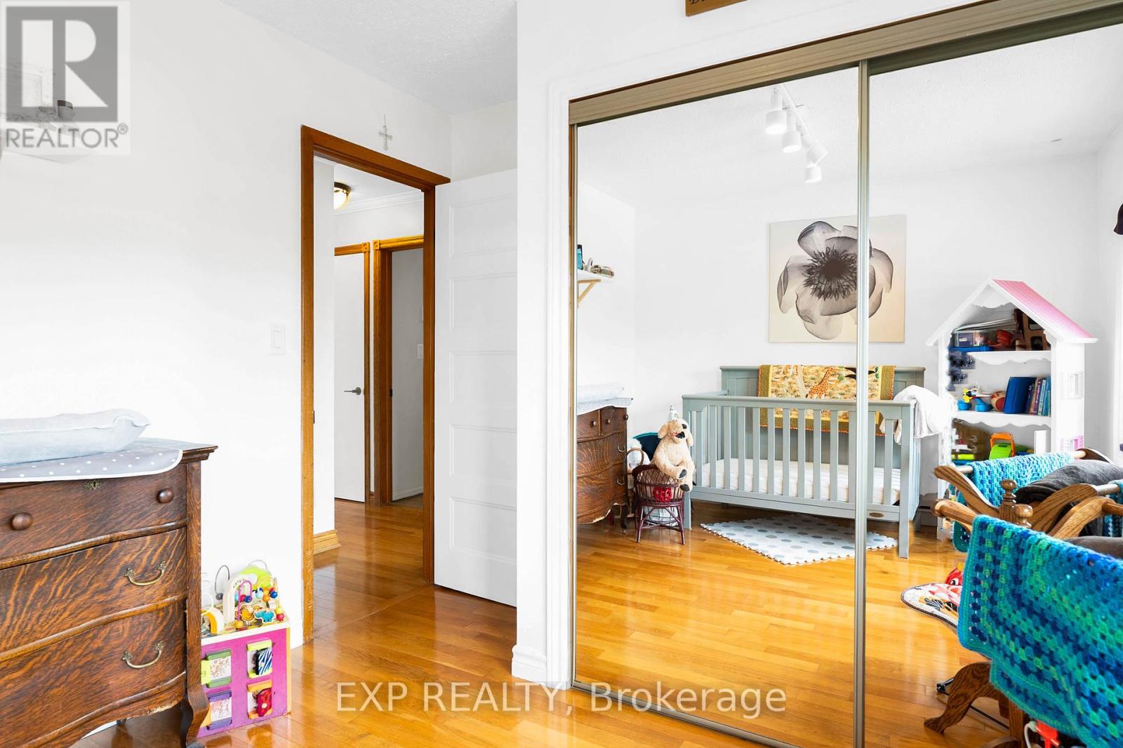233 Sand Road, East Gwillimbury (Holland Landing), Ontario  L9N 1K1 - Photo 19 - N12183033
