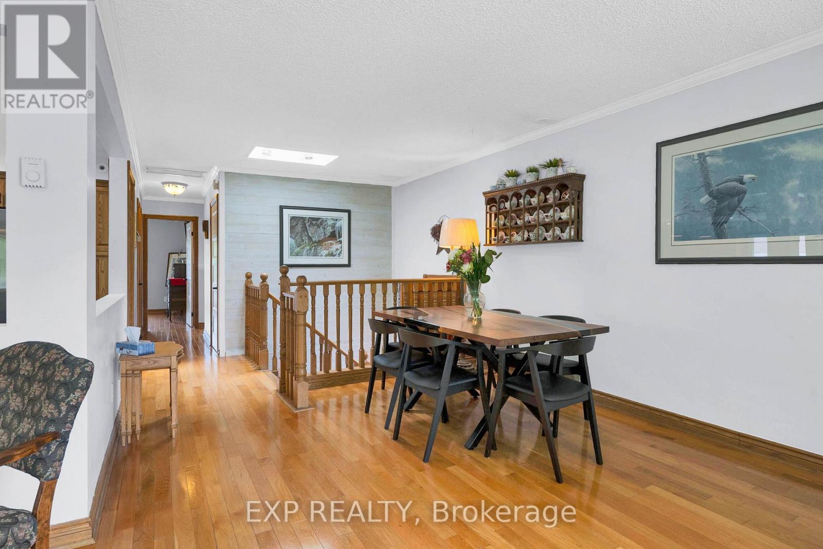 233 Sand Road, East Gwillimbury, Ontario  L9N 1K1 - Photo 8 - N12183033