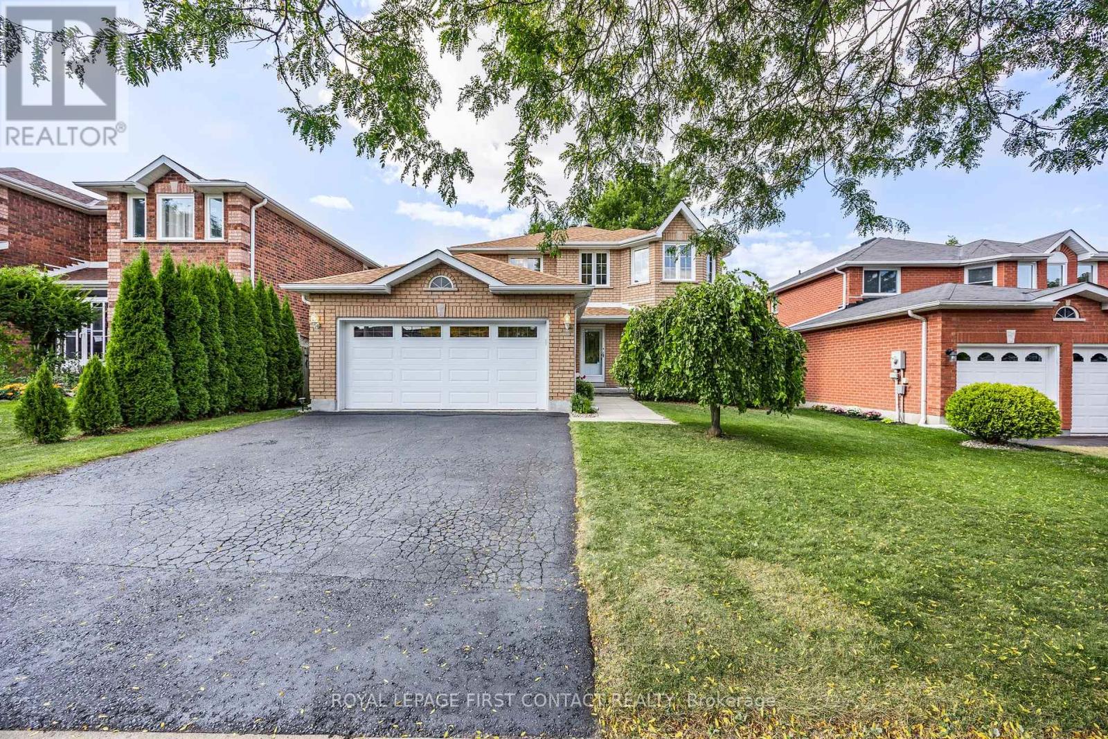 298 Livingstone Street W, Barrie, Ontario  L4N 7C2 - Photo 2 - S12183014