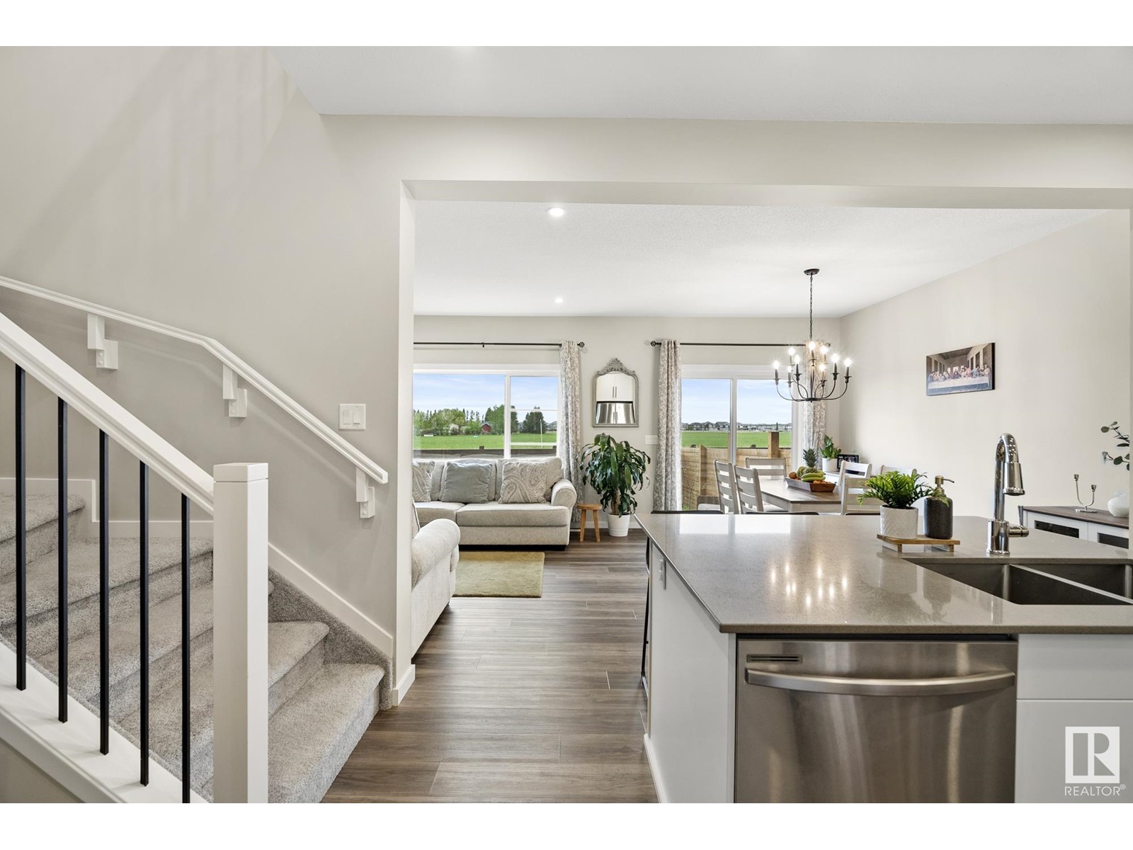3269 Kulay Wy Sw, Edmonton, Alberta  T6W 5B5 - Photo 2 - E4439279