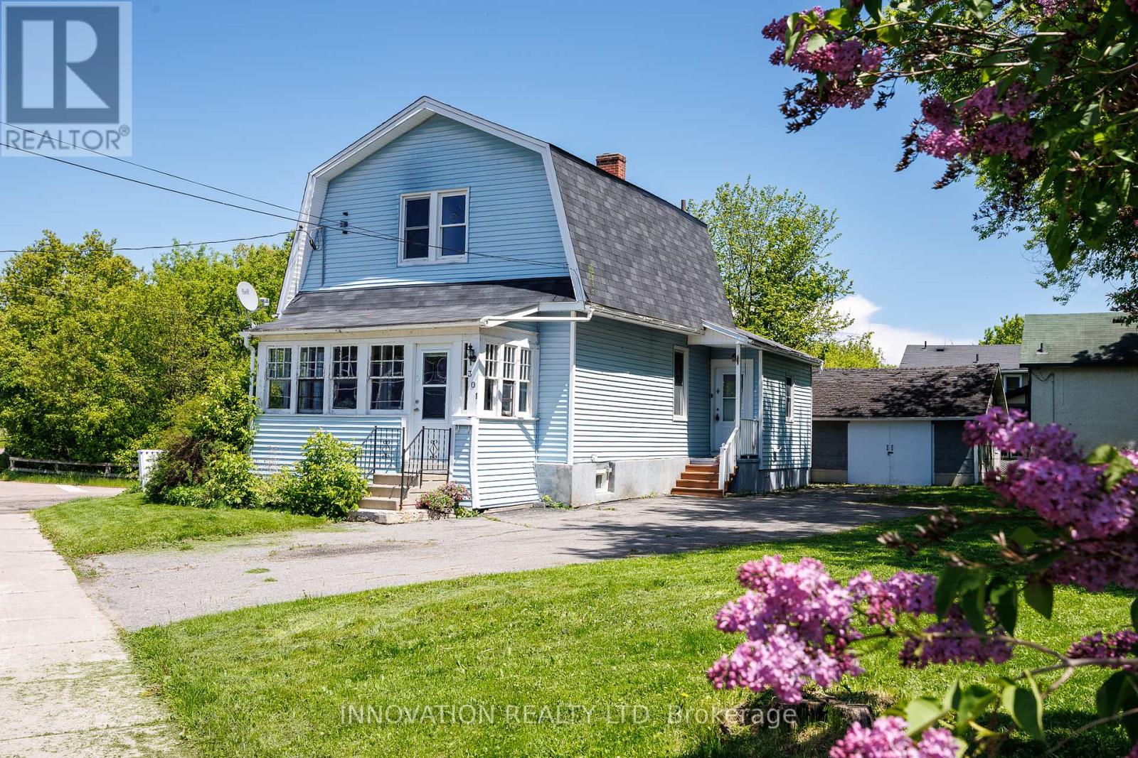 301 SIDNEY AVENUE, Renfrew, Ontario