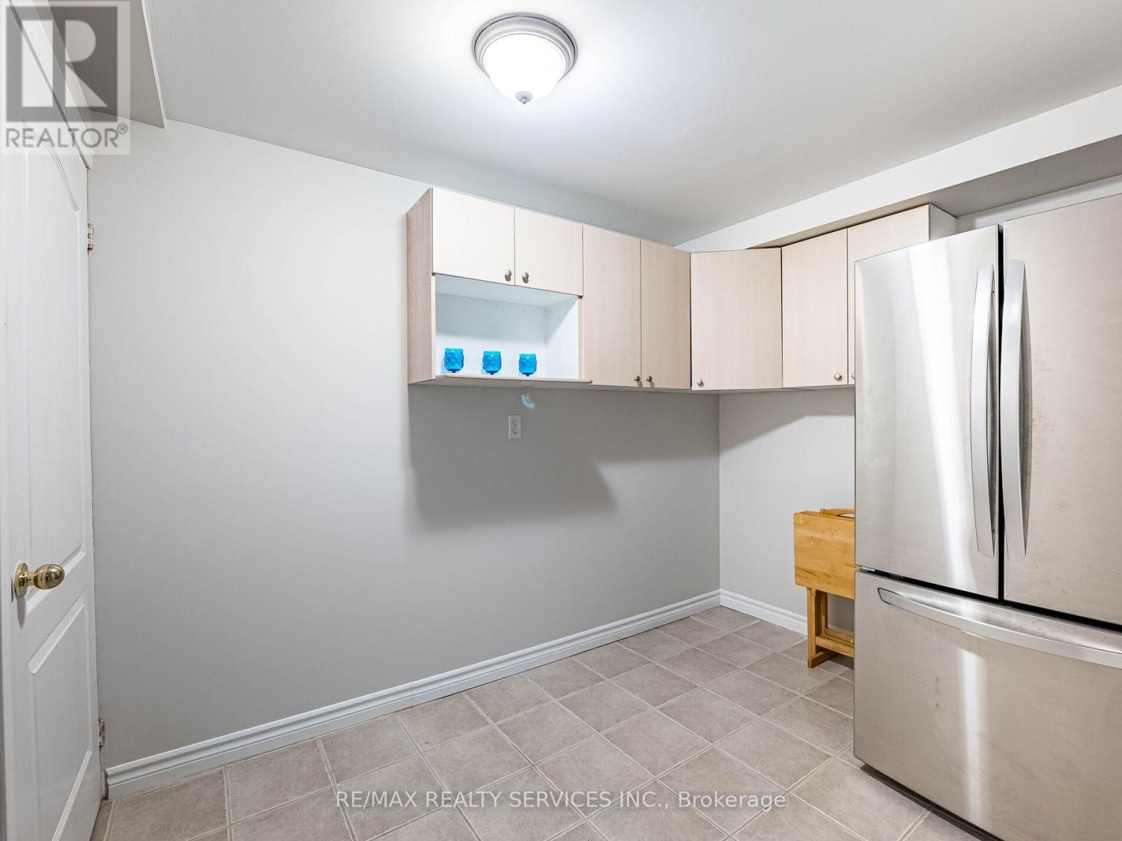 7241 Milano Court, Mississauga (Meadowvale Village), Ontario  L5W 0A2 - Photo 39 - W12182958