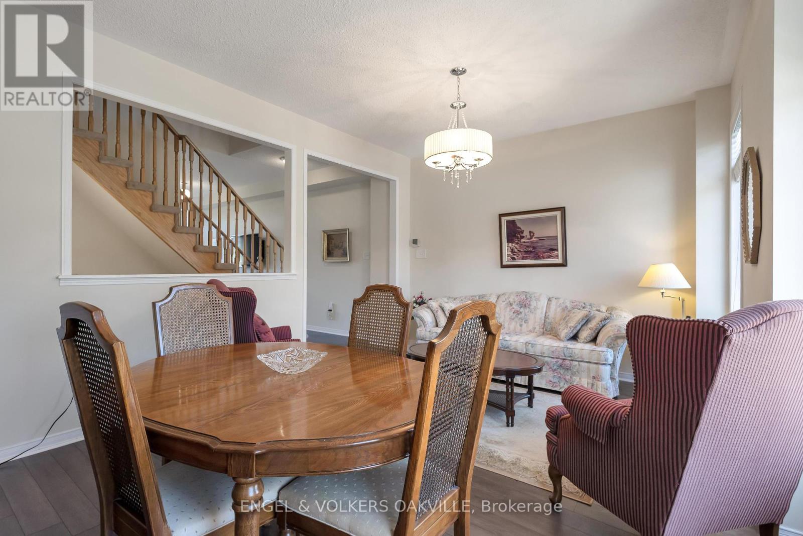 64 Batiste Trail, Halton Hills (Georgetown), Ontario  L7G 0H2 - Photo 15 - W12182989