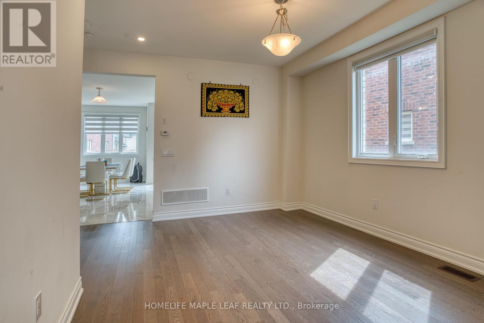 43 Puffin Crescent, Brampton, Ontario  L6R 4C3 - Photo 7 - W12183022
