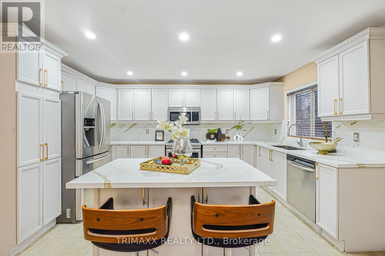 3 Turret Crescent, Brampton, Ontario  L7A 2N9 - Photo 14 - W12183038