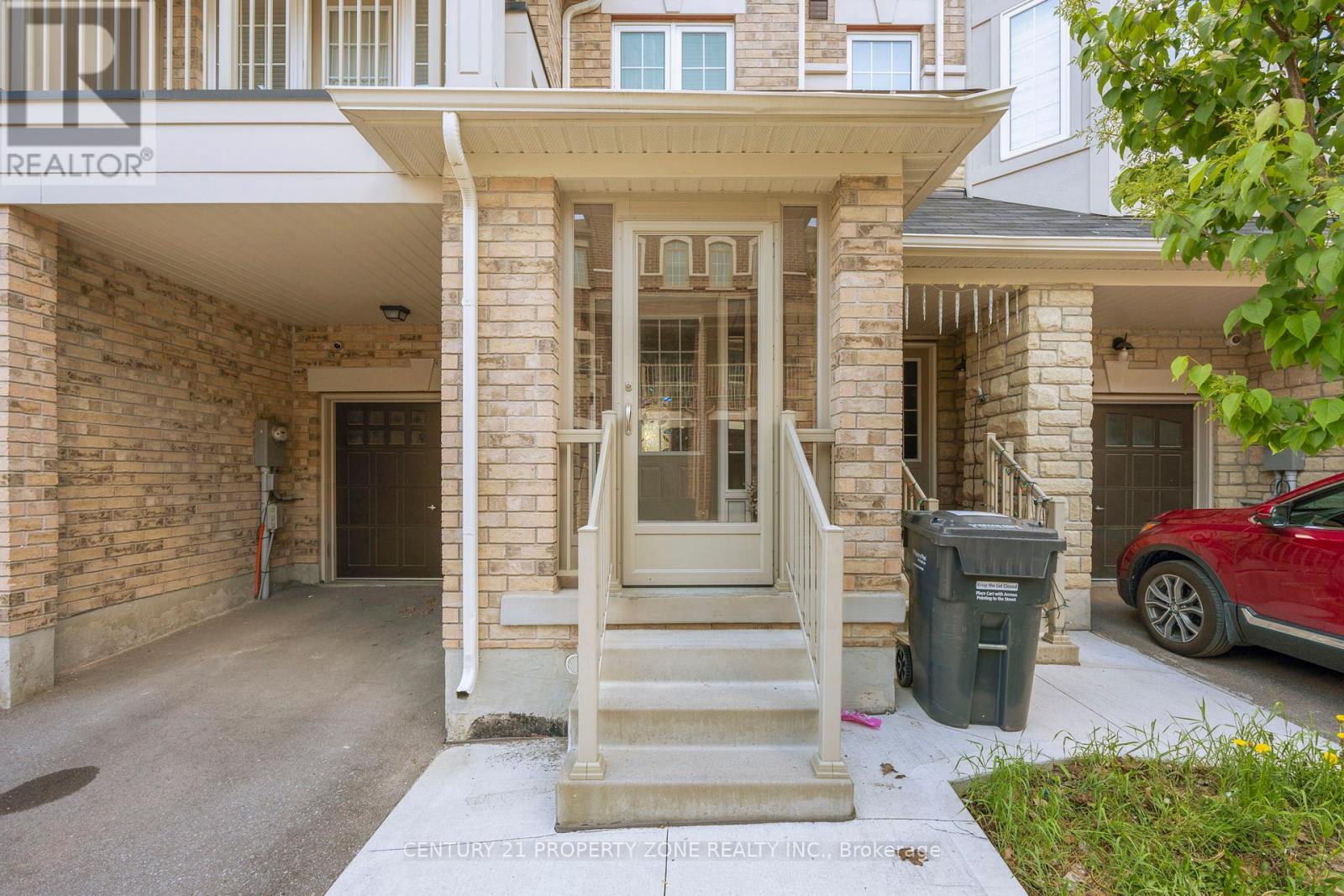 38 Miami Grove, Brampton, Ontario  L6Z 0H7 - Photo 1 - W12183039