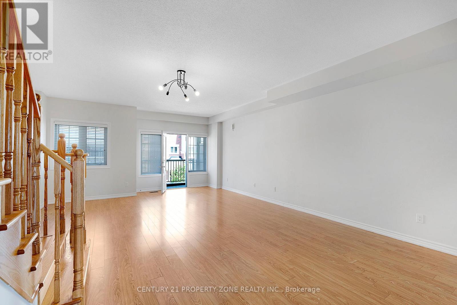 38 Miami Grove, Brampton, Ontario  L6Z 0H7 - Photo 13 - W12183039