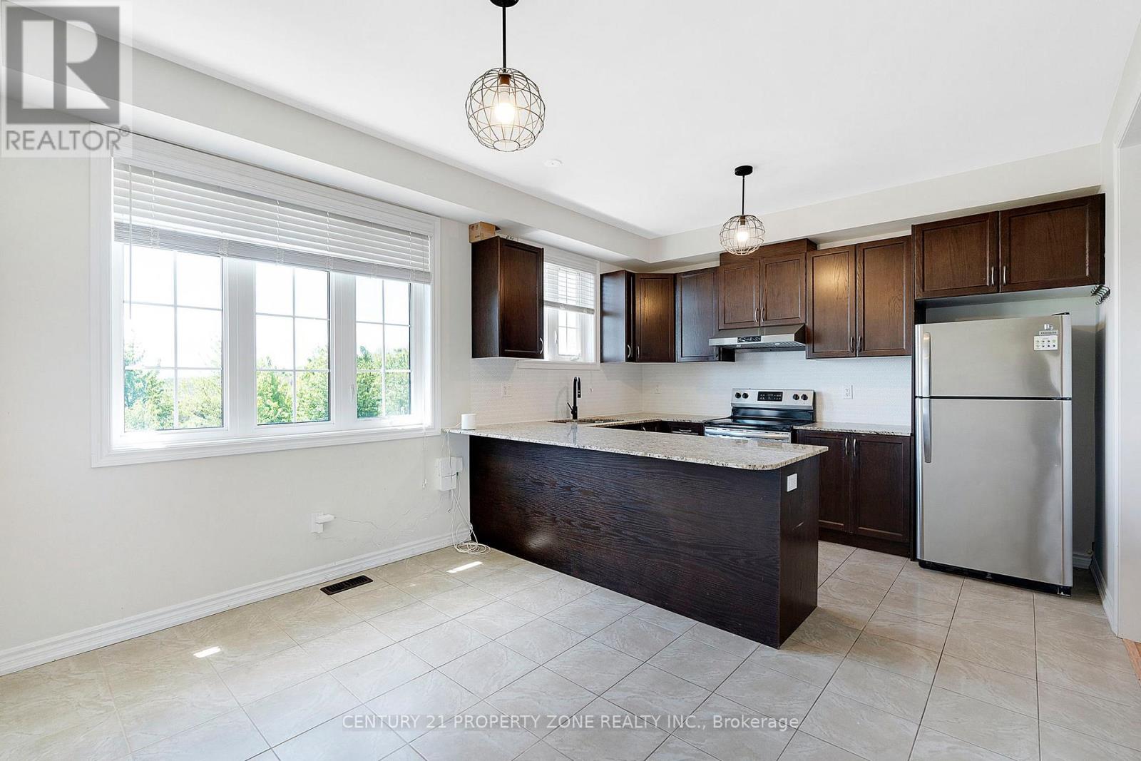 38 Miami Grove, Brampton, Ontario  L6Z 0H7 - Photo 16 - W12183039