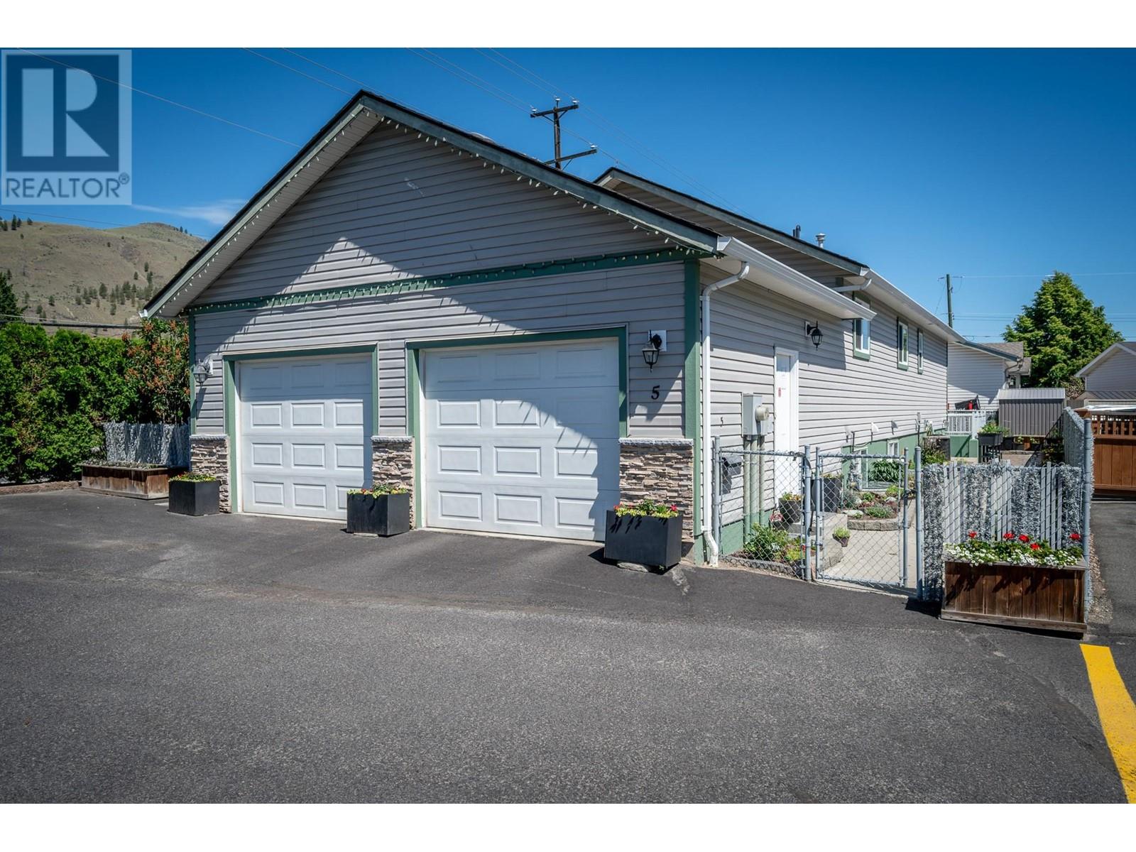 Property at 791 Jensen Road Unit# 5 image 1