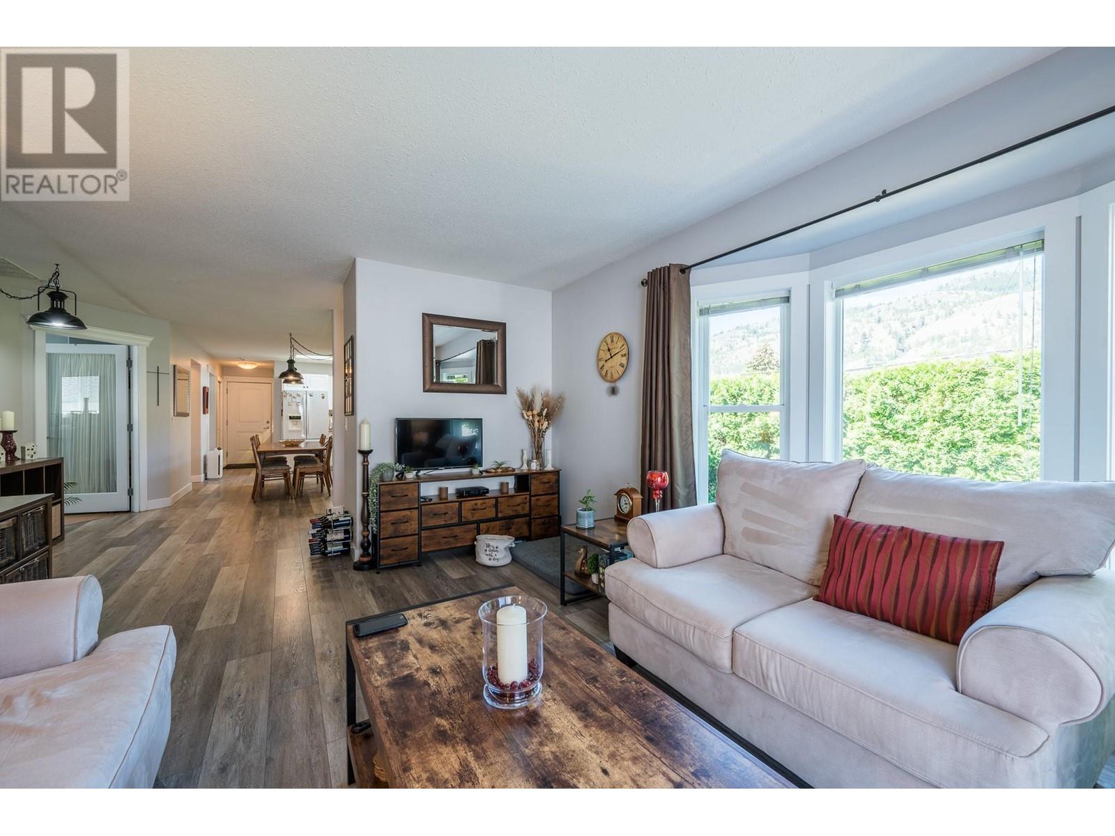 Property at 791 Jensen Road Unit# 5 image 4