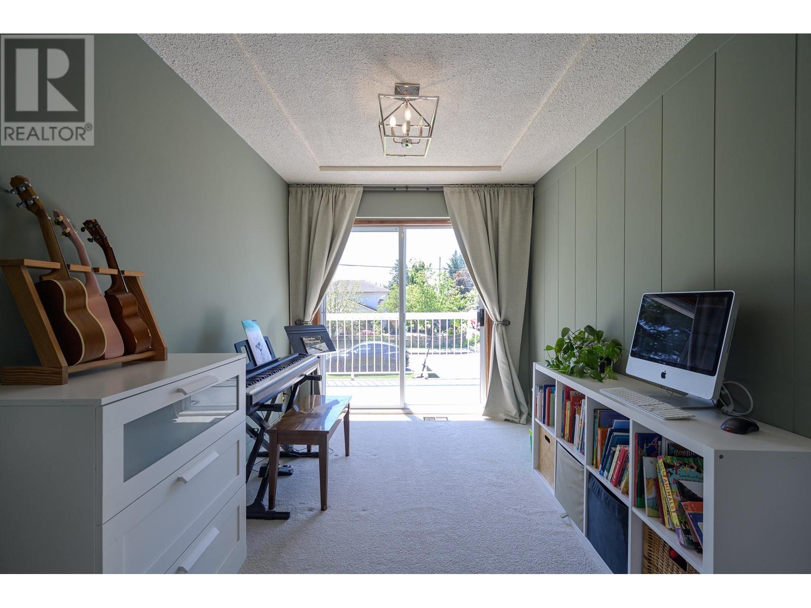 5031 44b Avenue, Ladner, British Columbia  V4K 1J2 - Photo 18 - R3009024
