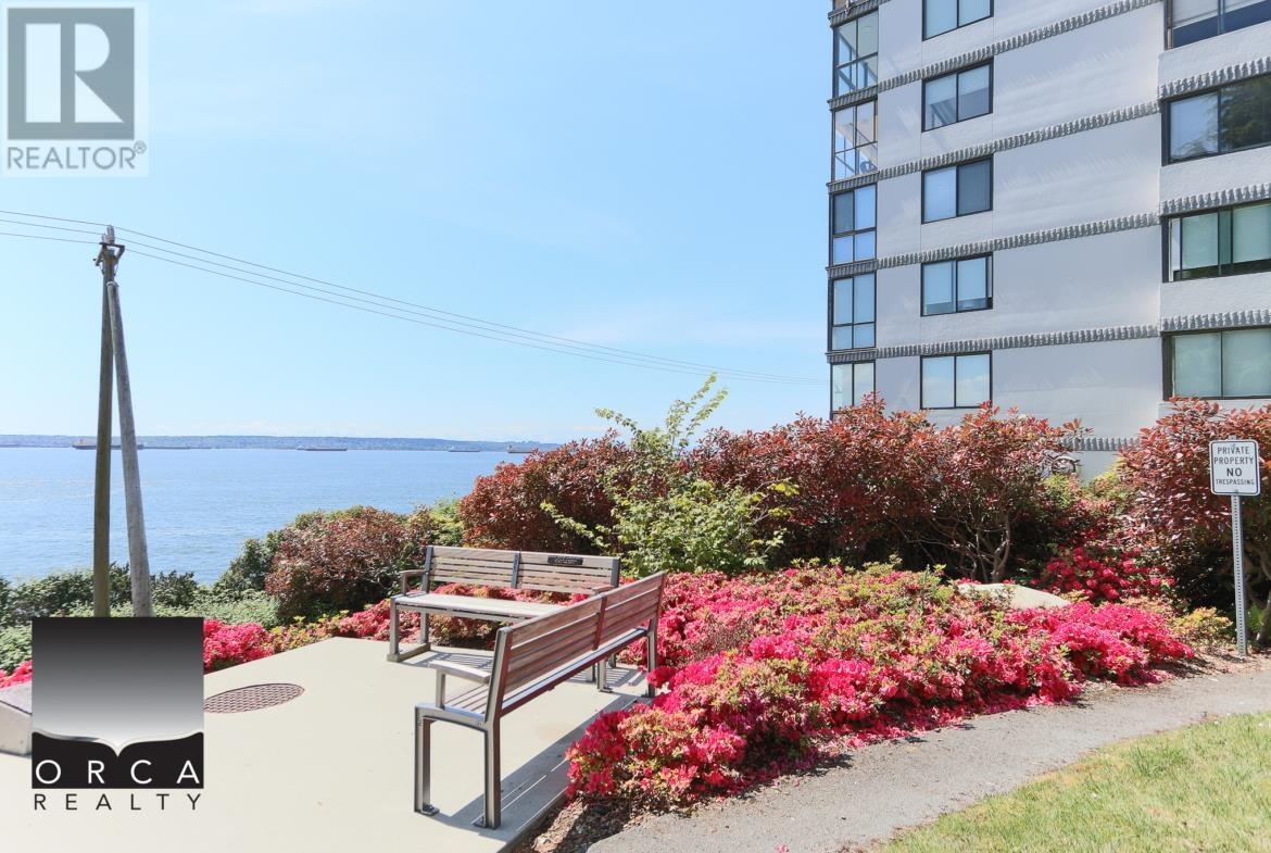 203 2108 Argyle Avenue, West Vancouver, British Columbia  V7V 1A4 - Photo 24 - R3009006