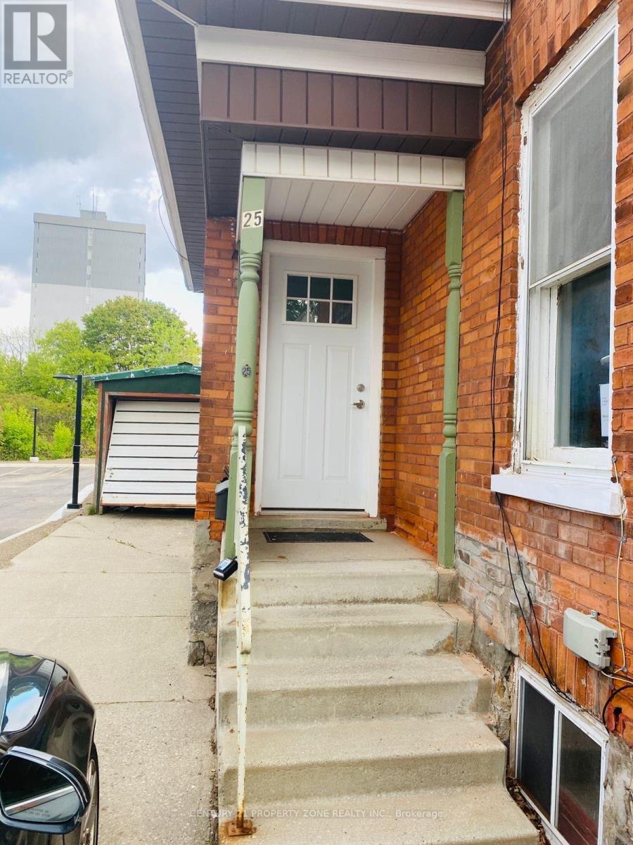 First Floor - 25 Peter Street, Kitchener, Ontario  N2G 3J5 - Photo 1 - X12182940
