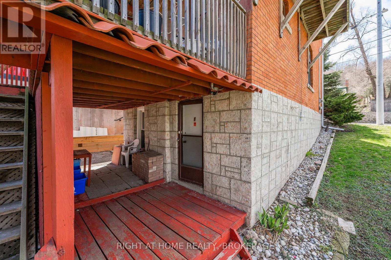 1 Arkledun Avenue, Hamilton (Corktown), Ontario  L8N 2H4 - Photo 36 - X12182964