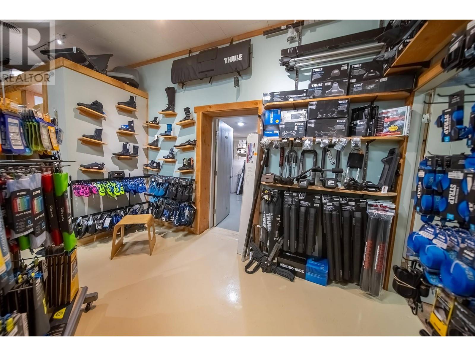 1817 Cranbrook Street N, Cranbrook, British Columbia V1C 3S9 - Photo 12 - 10343106