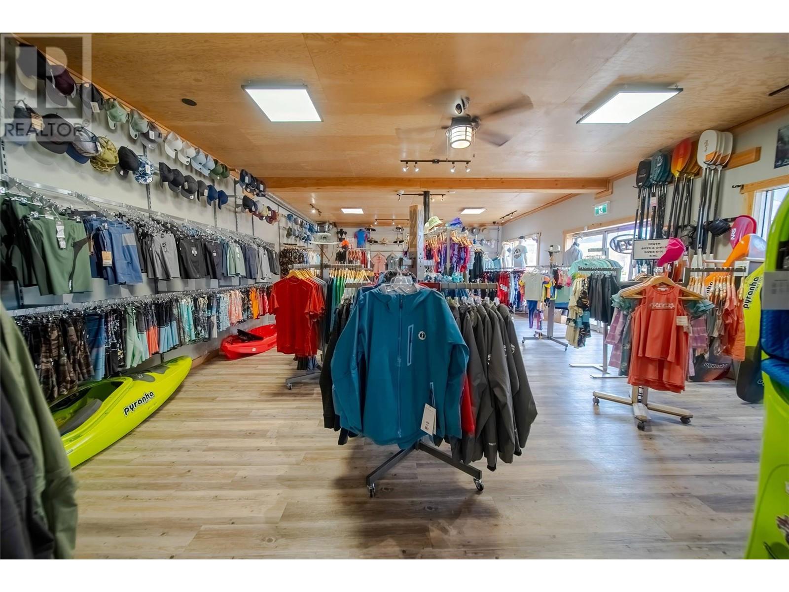 1817 Cranbrook Street N, Cranbrook, British Columbia V1C 3S9 - Photo 22 - 10343106