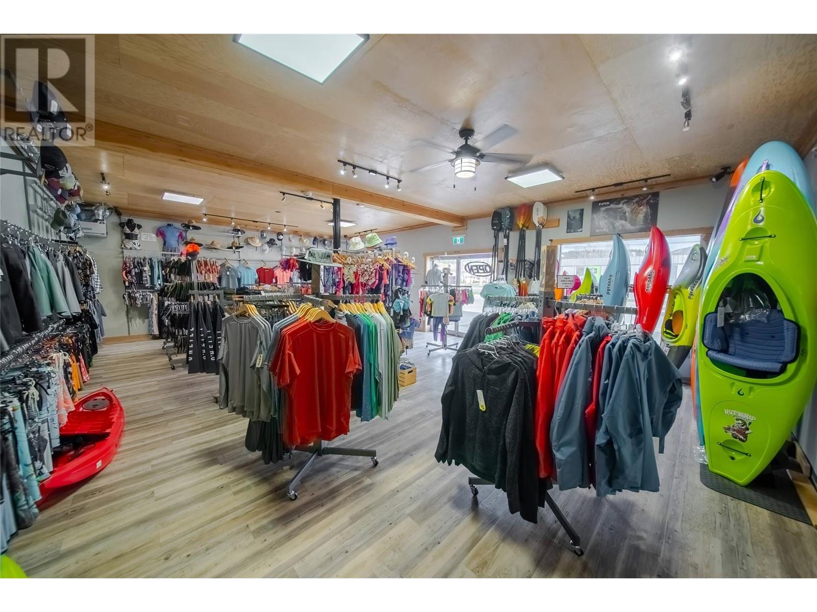 1817 Cranbrook Street N, Cranbrook, British Columbia V1C 3S9 - Photo 23 - 10343106