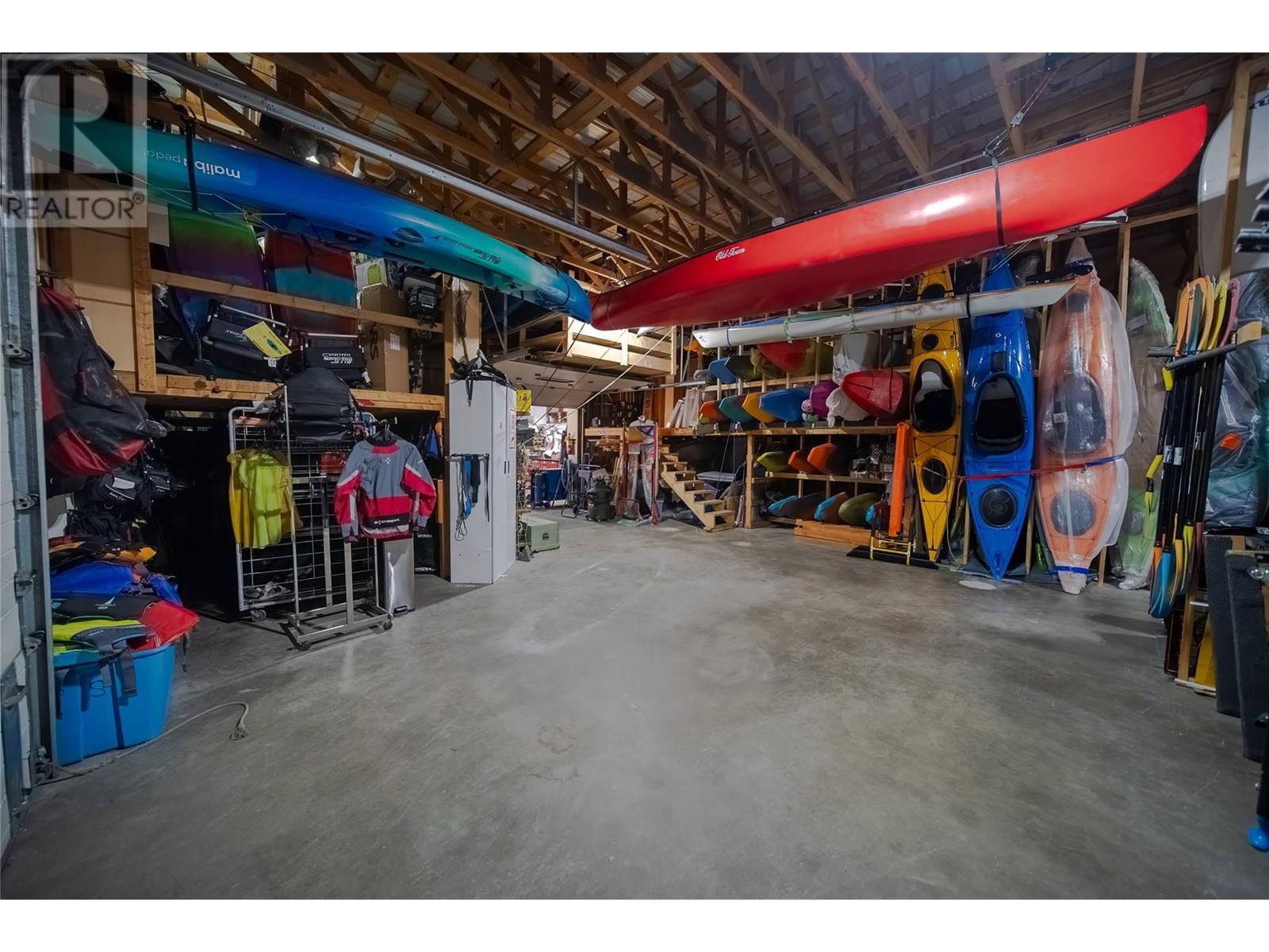 1817 Cranbrook Street N, Cranbrook, British Columbia V1C 3S9 - Photo 37 - 10343106