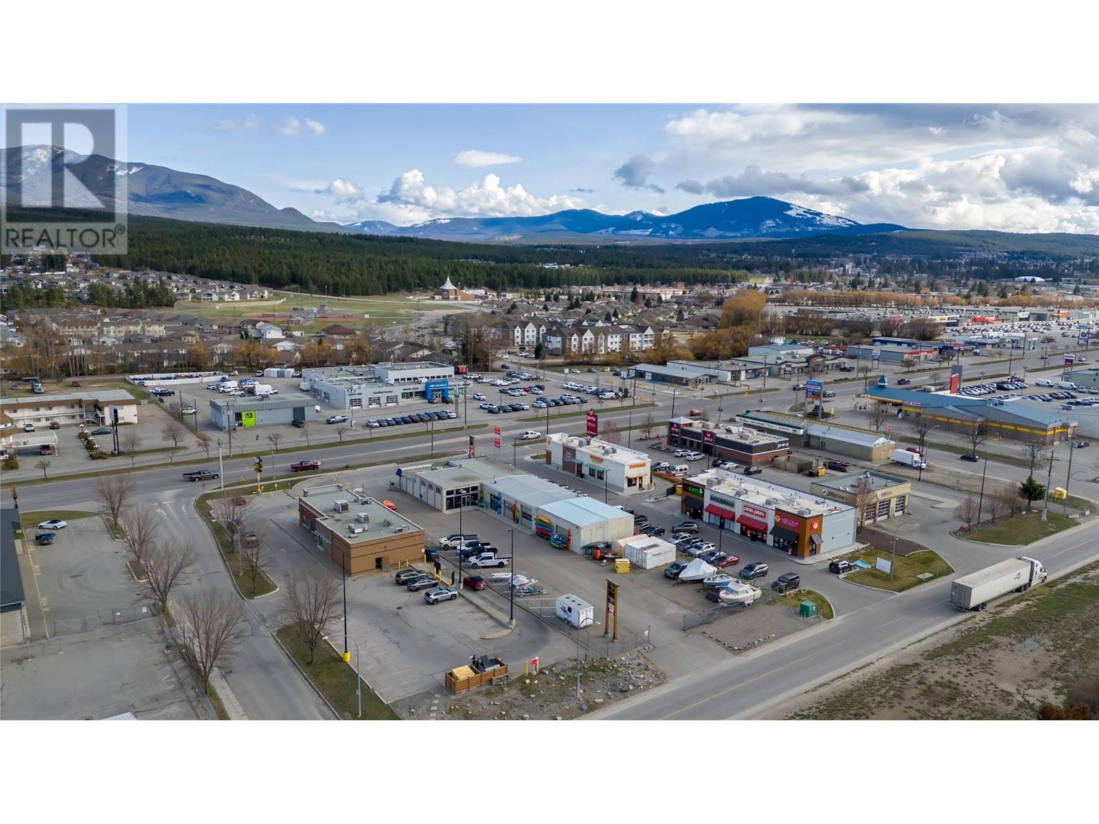 1817 Cranbrook Street N, Cranbrook, British Columbia V1C 3S9 - Photo 45 - 10343106